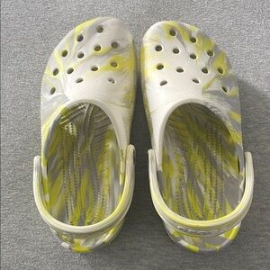 CROCS Kids White and Yellow Sandals